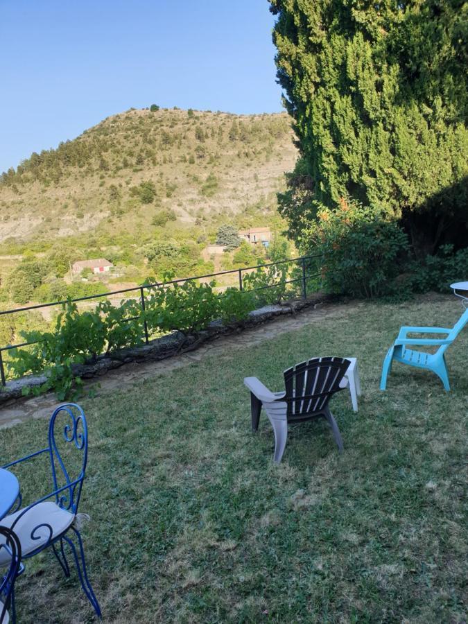 Lou-Pelou Villa Gravieres Eksteriør bilde